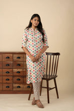 Harlequin Printed Kurti Set - mymaa