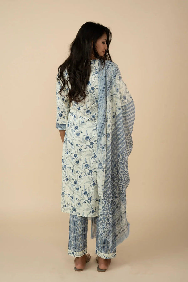 Women Floral Sprig Printed Kurti Set - mymaa