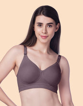 LARA BRASSIER
