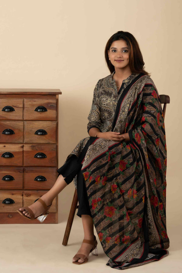 Women's Silk Scroll Printed Kurta Set - mymaa
