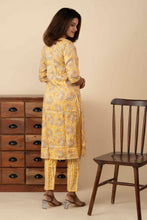 Women's Floral Printed Lemon Yellow Kurti - mymaa